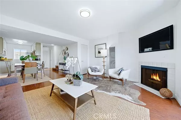 1355 Loma Avenue, Long Beach, CA 90804