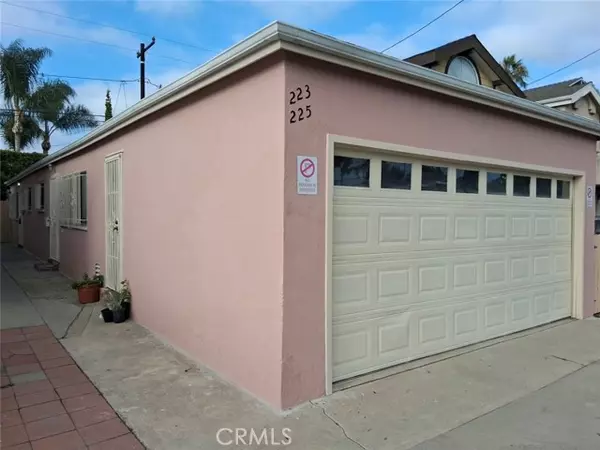 223 E Pleasant Street, Long Beach, CA 90805