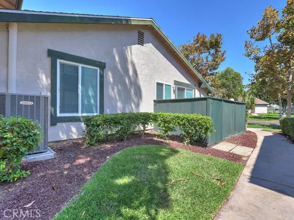 Lake Forest, CA 92630,23294 Orange,