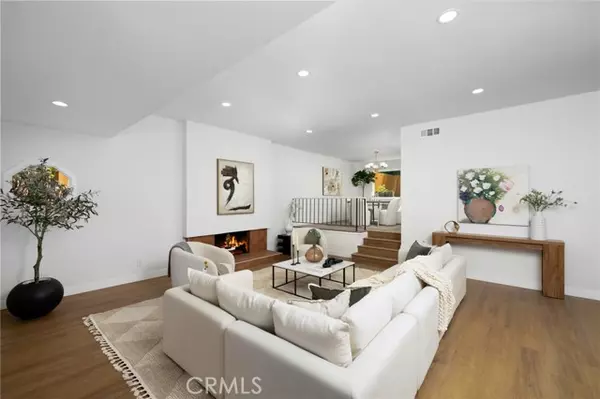 Thousand Oaks, CA 91360,360 Massey