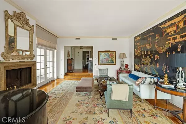 370 South Elm, Beverly Hills, CA 90212