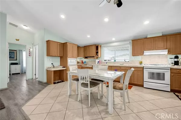 Anaheim, CA 92804,235 South Beach Boulevard