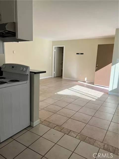 Long Beach, CA 90814,3032 East 5th