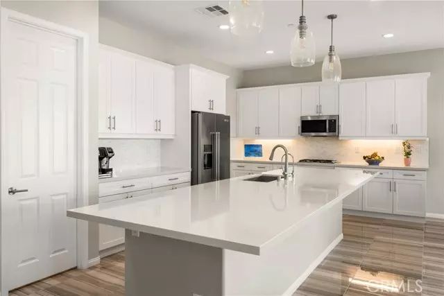 Corona, CA 92883,2310 Nova Way