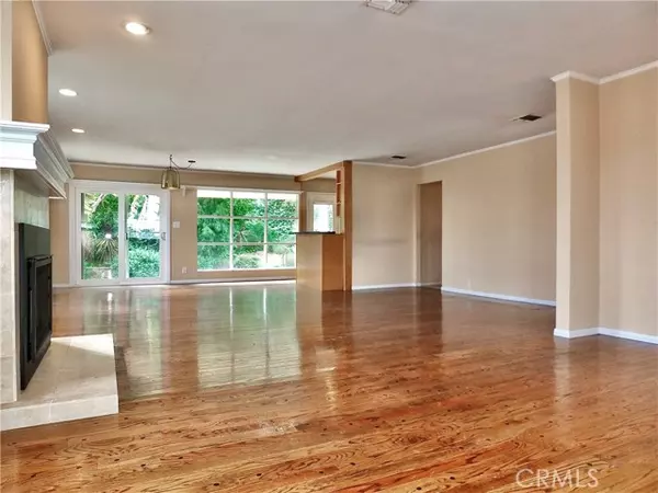 Los Angeles, CA 90045,6040 West 76th Street