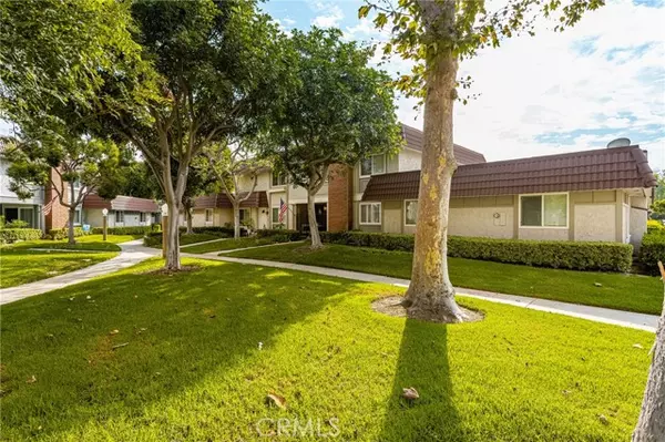 Cypress, CA 90630,6837 Amelia