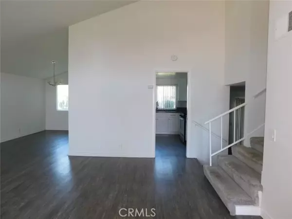 Westminster, CA 92683,8451 Greasewood Cir