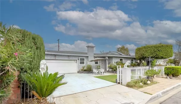 Anaheim, CA 92804,2517 West Merle