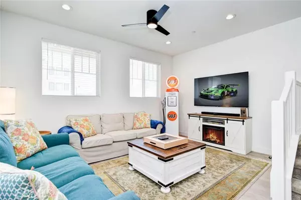 San Luis Obispo, CA 93401,1053 Tiburon Way