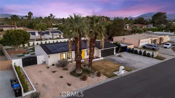 2940 North Chuperosa, Palm Springs, CA 92262