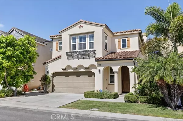 1030 Palmetto Way, Costa Mesa, CA 92626