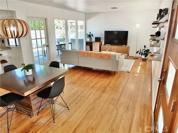 Long Beach, CA 90815,6449 East Los Arcos