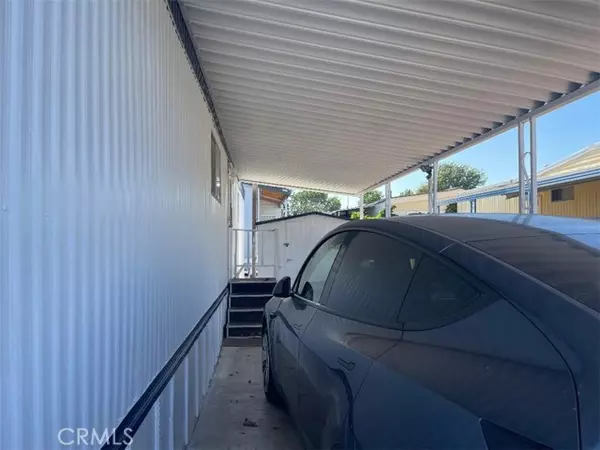 Santa Ana, CA 92703,3929 West 5th