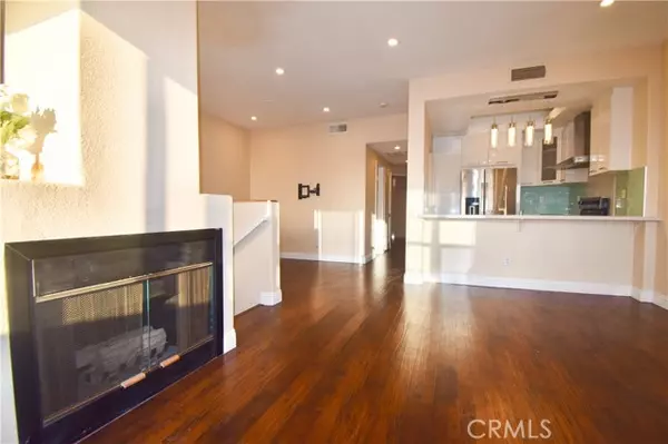 Anaheim, CA 92808,1041 South San Marino Way