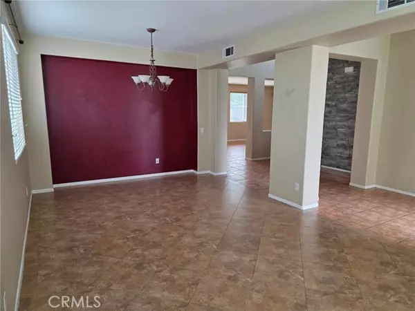 Eastvale, CA 92880,13491 Falcon Ridge Road