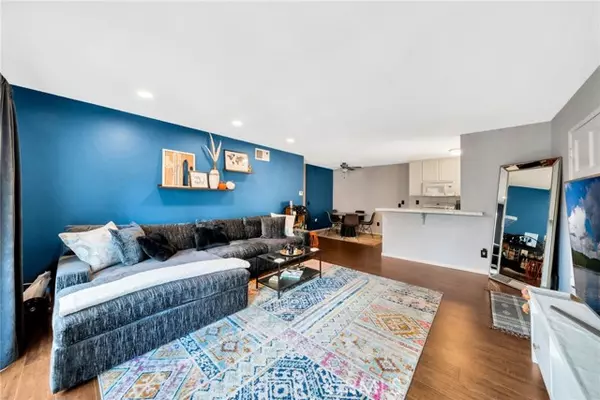 1062 Cabrillo Park Drive, Santa Ana, CA 92701
