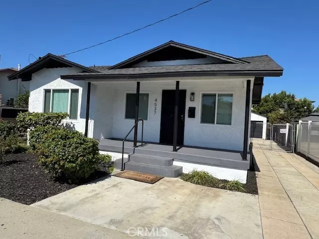 Hawthorne, CA 90250,4537 West 120th Street