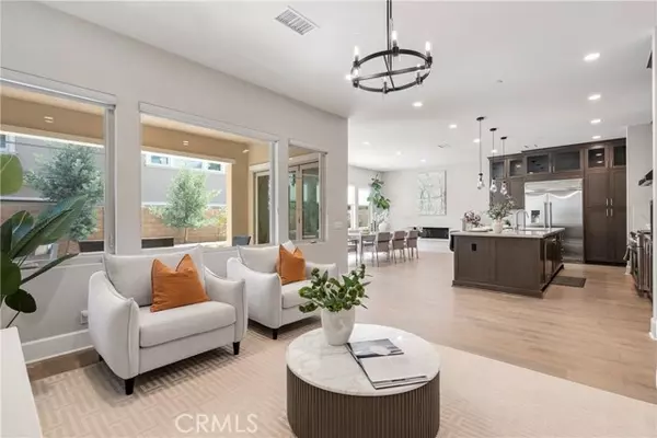 Irvine, CA 92602,84 Rockinghorse