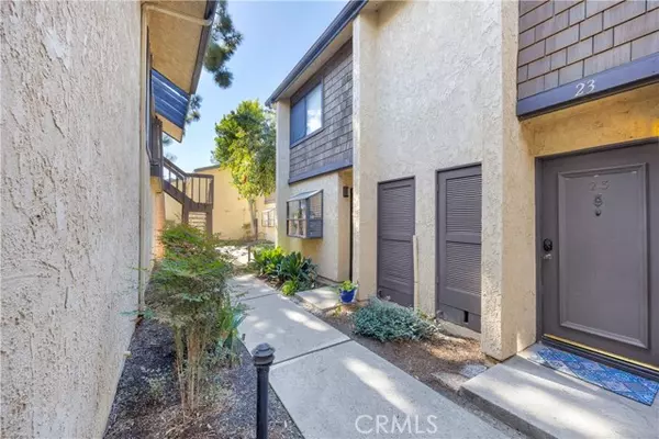 Lakewood, CA 90715,12750 Centralia