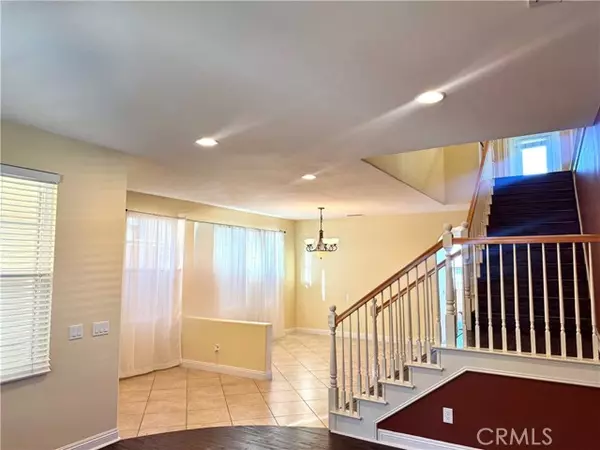 Signal Hill, CA 90755,2541 Hillcrest Street