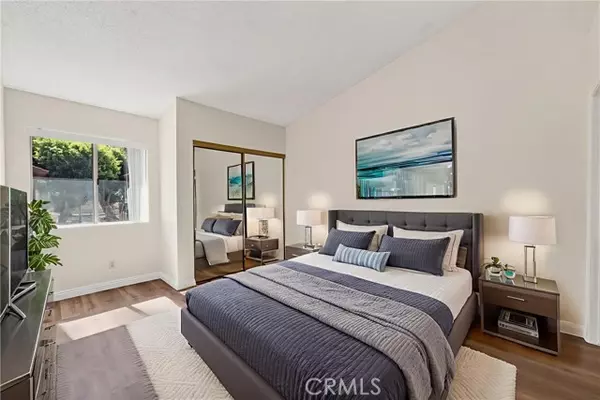 Corona, CA 92879,1015 Margarita