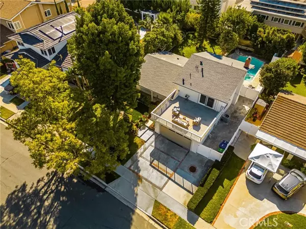 Laguna Hills, CA 92653,25232 Earhart