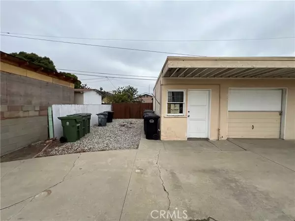Hawthorne, CA 90250,11620 Inglewood Avenue