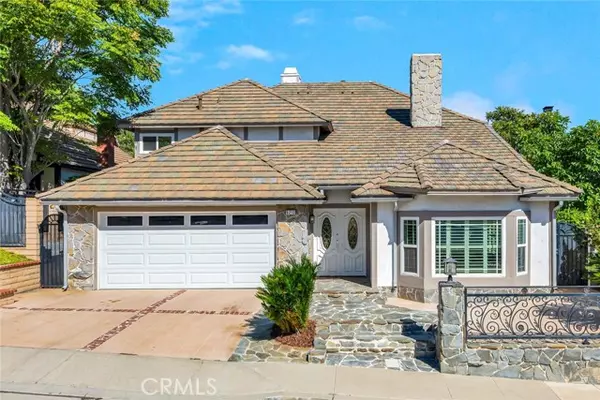 6213 East West View Drive, Orange, CA 92869