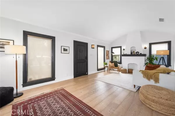 Long Beach, CA 90803,245 Covina Avenue