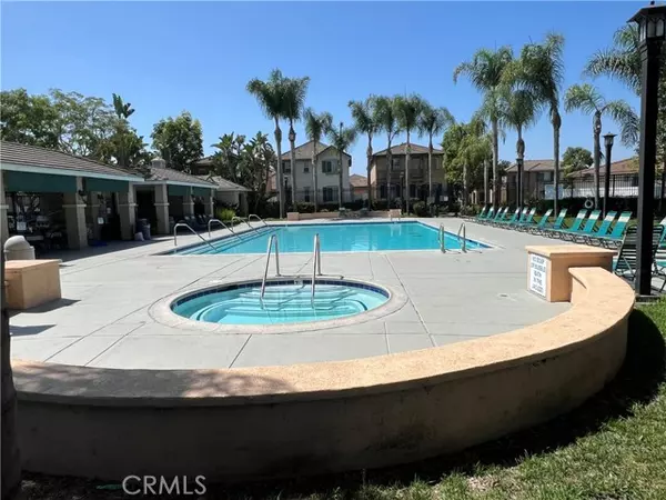 Irvine, CA 92606,146 Saint James