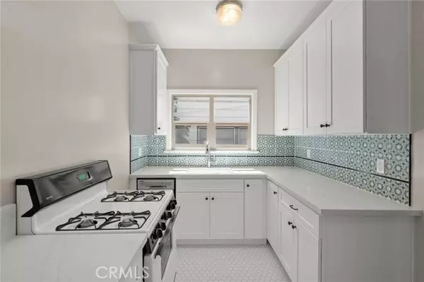 Long Beach, CA 90804,1136 Bennett