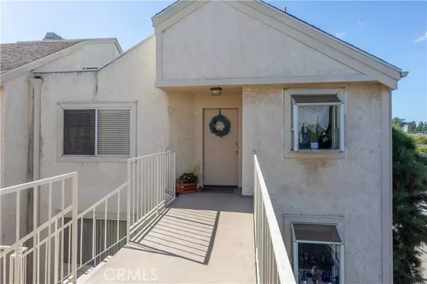 Los Alamitos, CA 90720,3845 Farquhar