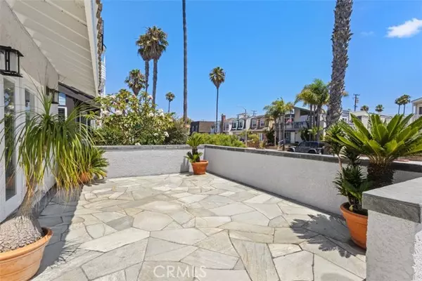 Huntington Beach, CA 92648,305 21st Street