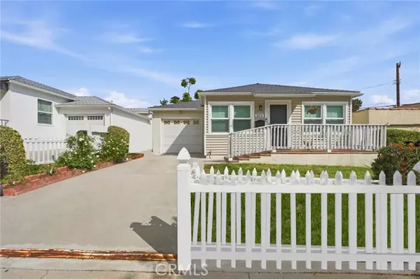2076 Elanita, San Pedro, CA 90732