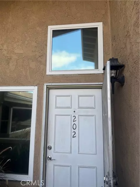 Santa Ana, CA 92703,3932 West 5th