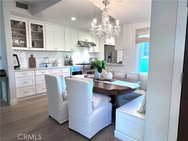 950 Marvista Avenue, Seal Beach, CA 90740