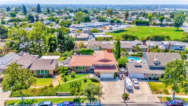 2132 Calavera, Fullerton, CA 92833