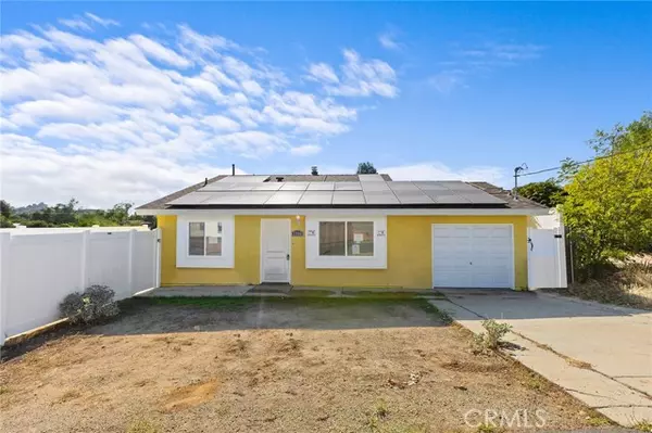 Canyon Lake, CA 92587,23561 Clara