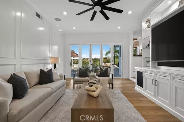 Anaheim Hills, CA 92807,266 South Via Montanera