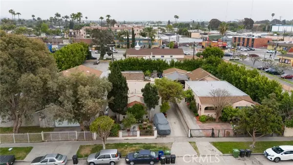 2942 South Orange, Los Angeles, CA 90016