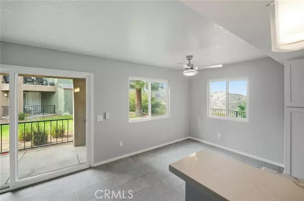Corona, CA 92882,2616 avenida del vista
