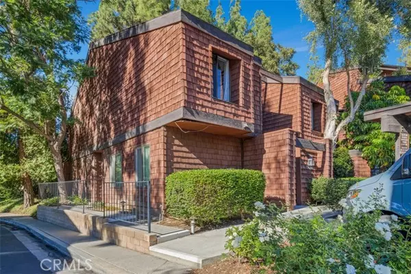 2713 Quail Ridge Circle, Fullerton, CA 92835