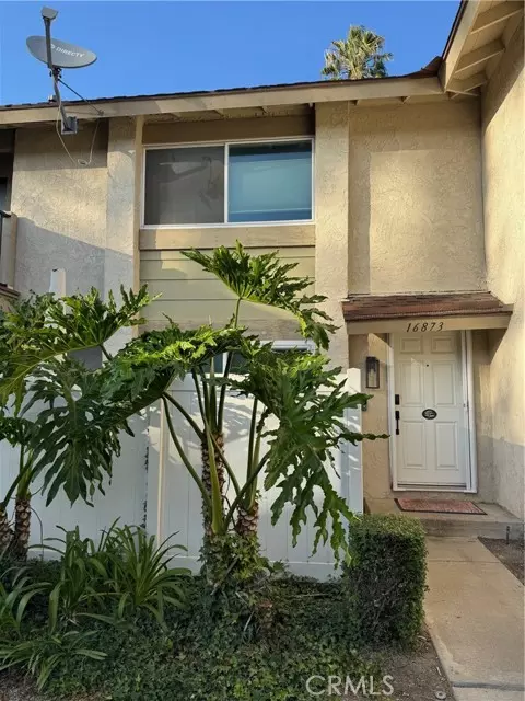 16873 Donwest, Tustin, CA 92780