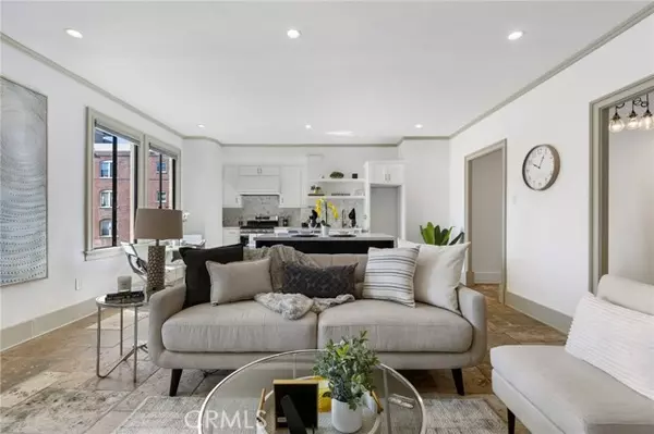 Long Beach, CA 90802,315 West 3rd Street