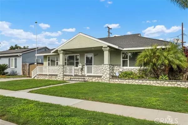 Long Beach, CA 90808,5849 East Gossamer