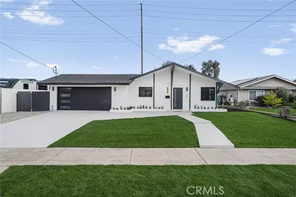 6072 Navajo Road, Westminster, CA 92683