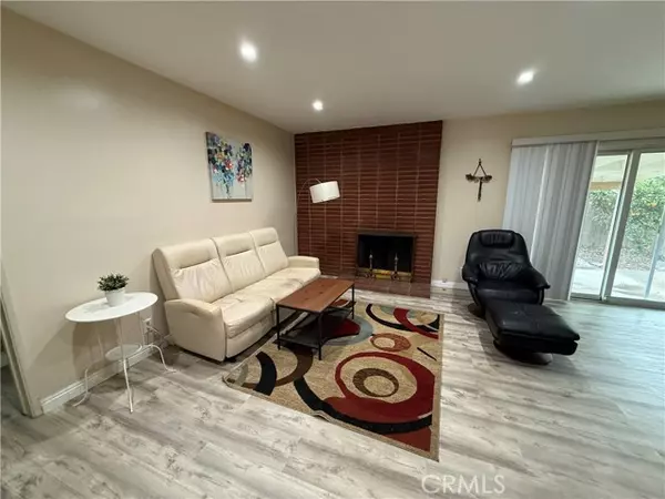 Anaheim, CA 92804,628 South Echo