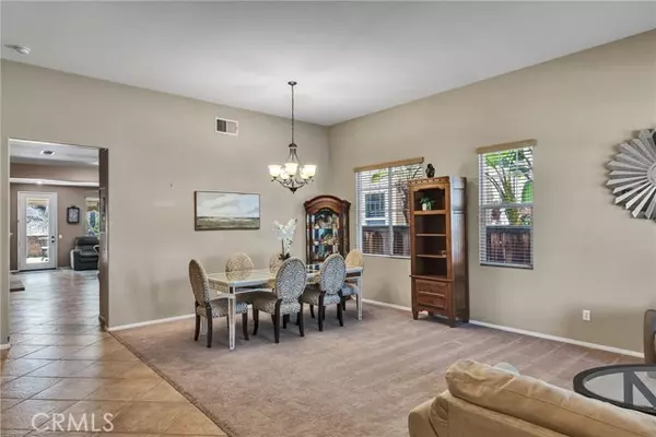 Corona, CA 92883,23665 Pomelo