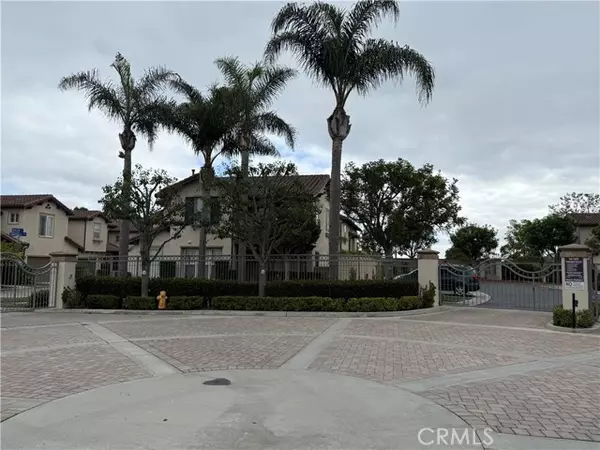 19266 Scripts Court, Huntington Beach, CA 92648