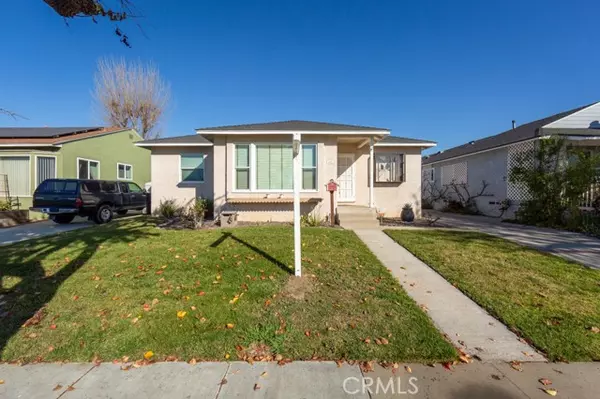 Lakewood, CA 90713,6013 Yearling Street